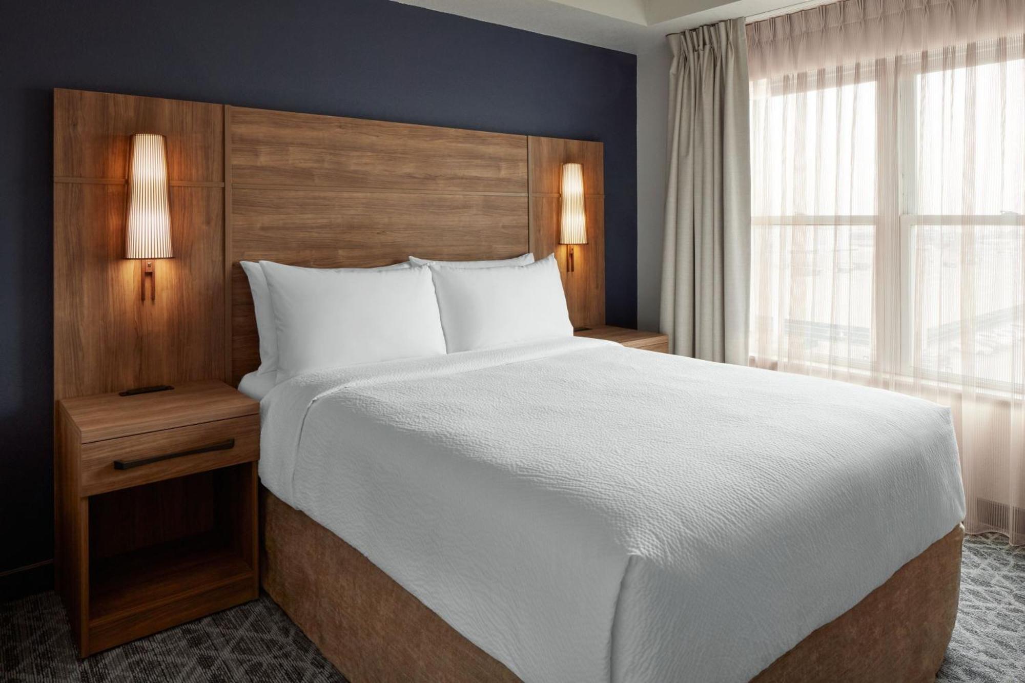 Residence Inn By Marriott Mississauga-Airport Corporate Centre West מראה חיצוני תמונה